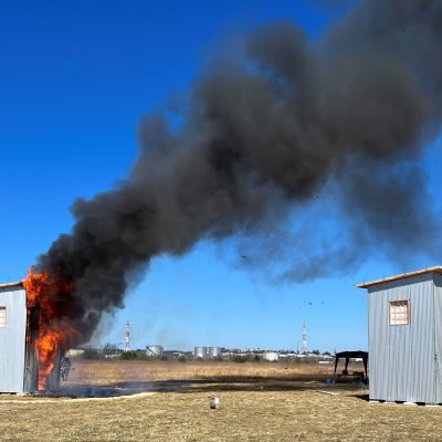 燃えない　木造建築　燃焼実験　耐火木材　不燃和紙　不燃木材　断熱材